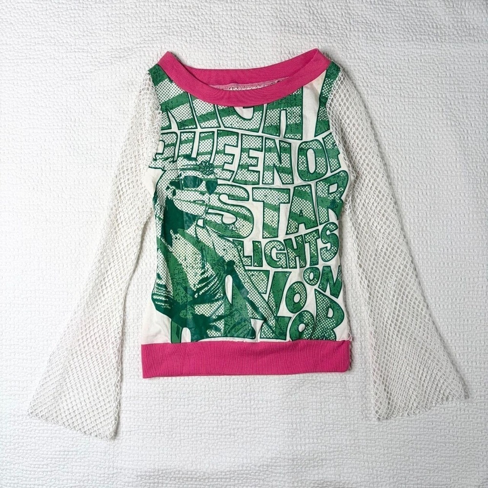 netted long sleeve graphic top